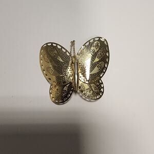 Dainty Delicate butterfly pin lightweight gold tone unmarked  jb